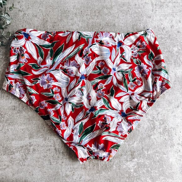ModCloth Floral Red and White Bikini Size Large - Picture 10 of 10